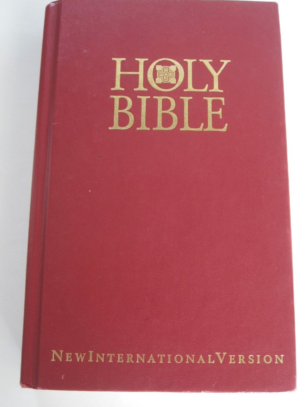 Bible NIV 1973-84 Version with Footnotes Red Hardcover International Bible Socie